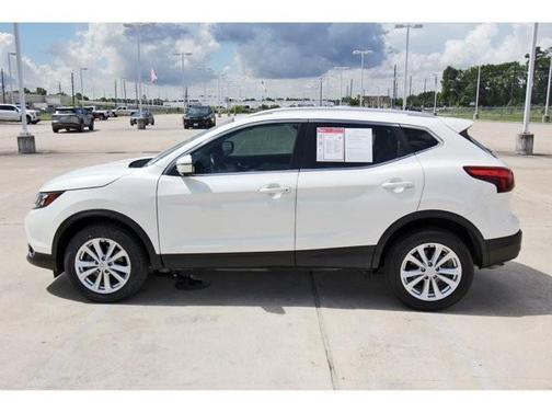 2018 Nissan Rogue Sport SV