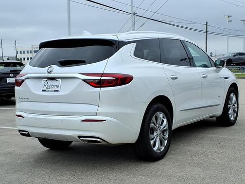 White Frost Tri-Coat 2021 Buick Enclave Avenir
