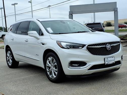 White Frost Tri-Coat 2021 Buick Enclave Avenir