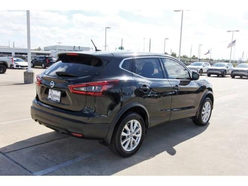 2021 Nissan Rogue Sport S