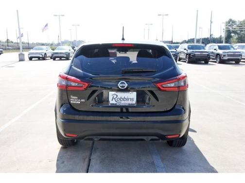 2021 Nissan Rogue Sport S