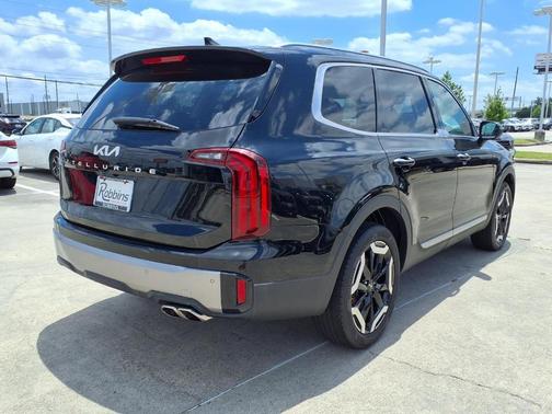 Ebony Black 2025 Kia Telluride S