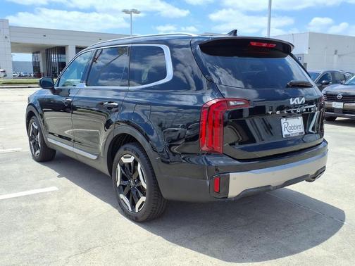 Ebony Black 2025 Kia Telluride S