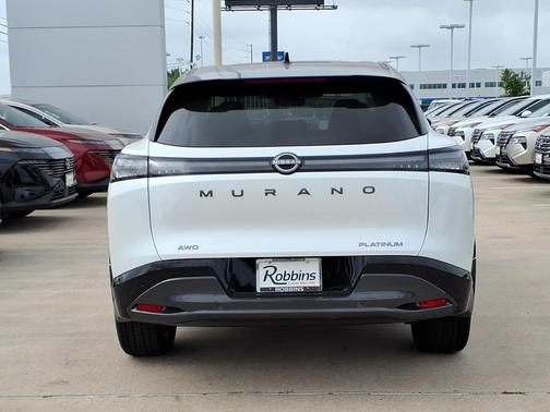 White / Black 2026 Nissan Murano Platinum