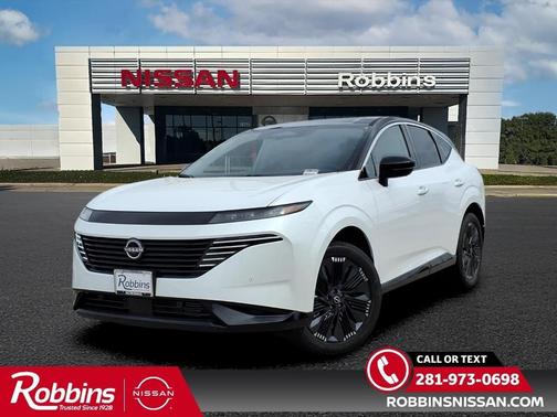 White / Black 2026 Nissan Murano Platinum