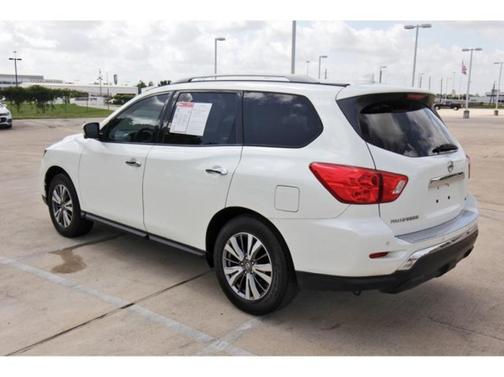 2019 Nissan Pathfinder Platinum