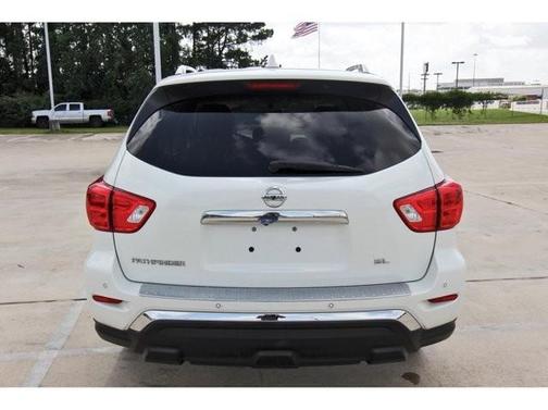 2019 Nissan Pathfinder Platinum