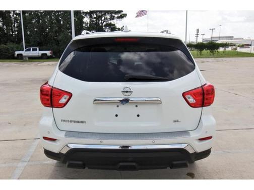 2019 Nissan Pathfinder Platinum