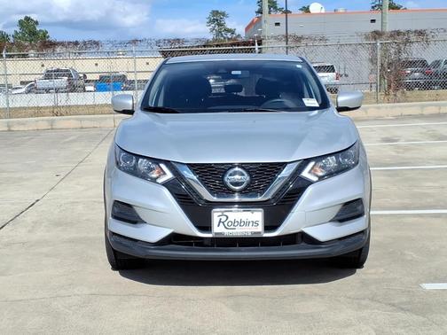 2022 Nissan Rogue Sport S