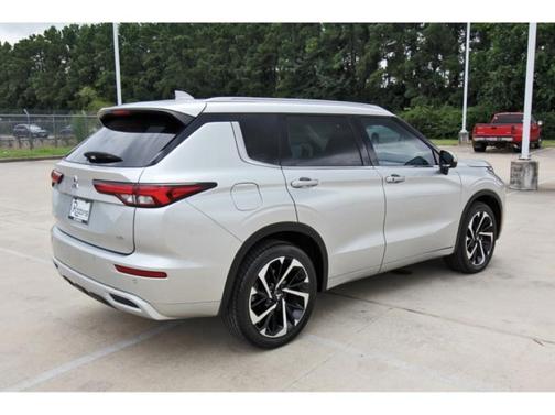 2022 Mitsubishi Outlander SEL