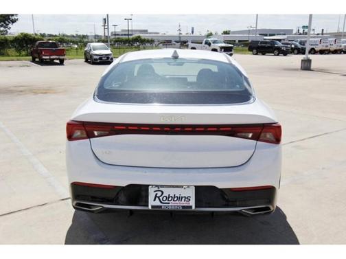 2023 Kia K5 LXS