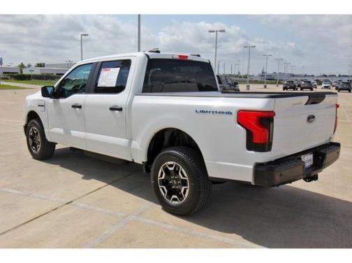 2022 Ford F-150 Lightning Pro