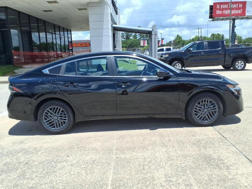 Black 2026 Nissan Sentra SV
