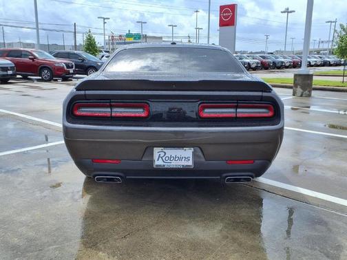 Granite Pearlcoat 2023 Dodge Challenger R/T
