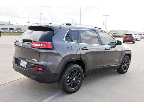 2018 Jeep Cherokee Latitude Plus