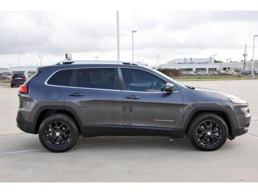 2018 Jeep Cherokee Latitude Plus