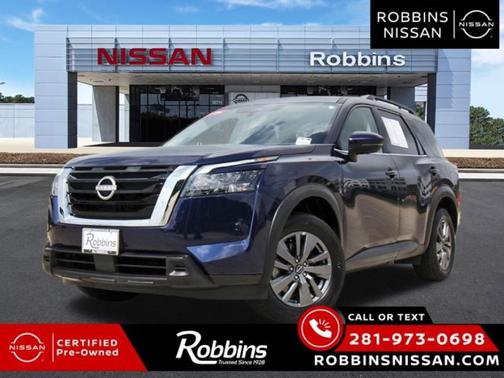 2025 Nissan Pathfinder SV
