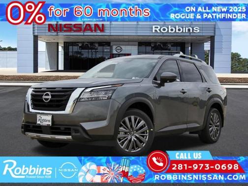 2025 Nissan Pathfinder SL