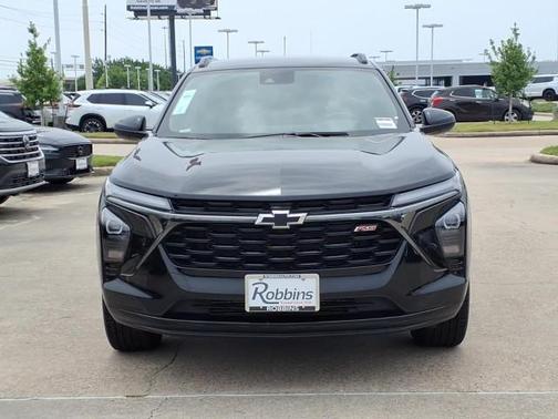 Mosaic Black Metallic 2025 Chevrolet Trax 2RS