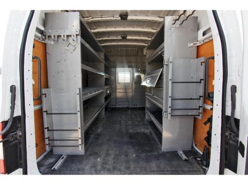 2018 Nissan NV Cargo NV2500 HD SV V6/SV V8
