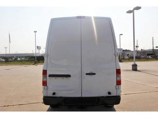 2018 Nissan NV Cargo NV2500 HD SV V6/SV V8