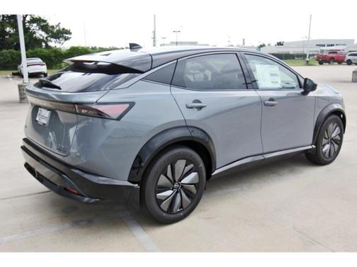 2025 Nissan ARIYA EVOLVE+