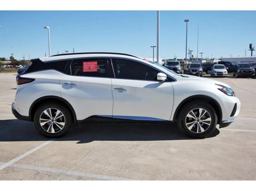 2023 Nissan Murano SV