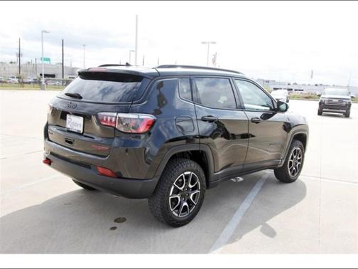 2024 Jeep Compass Trailhawk