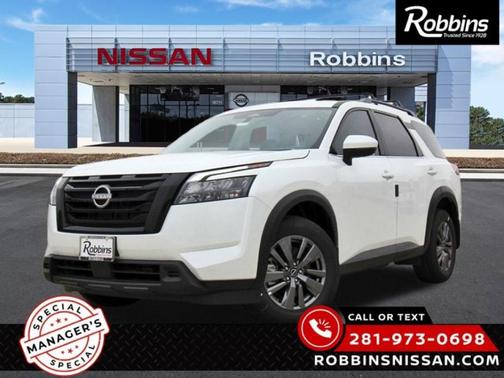 2025 Nissan Pathfinder SV
