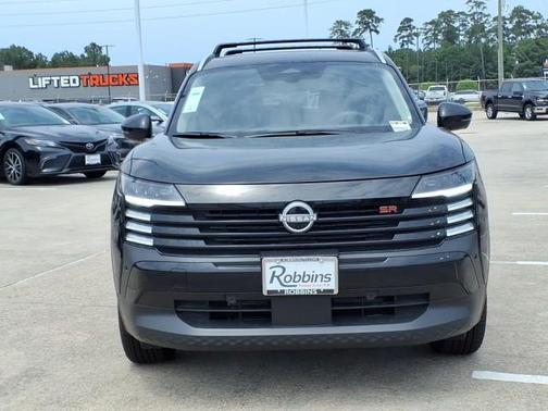 Super Black 2026 Nissan Kicks SR