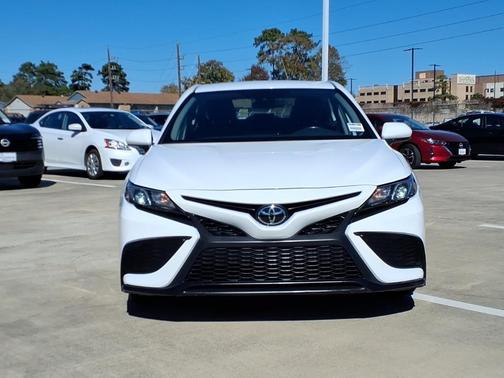 2024 Toyota Camry SE Nightshade