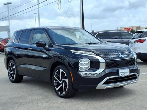 2024 Mitsubishi Outlander PHEV SE