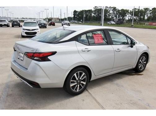 2021 Nissan Versa 1.6 SV