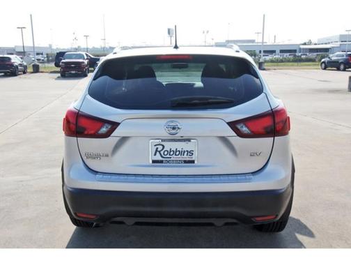 2017 Nissan Rogue Sport SV