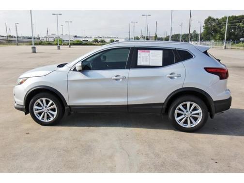 2017 Nissan Rogue Sport SV