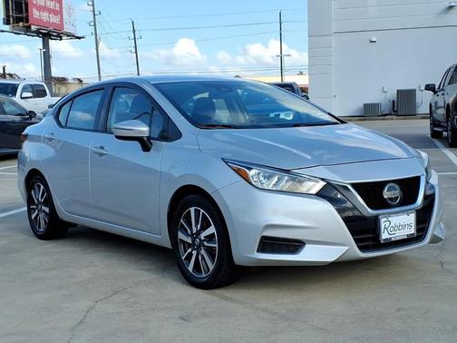 2021 Nissan Versa 1.6 SV