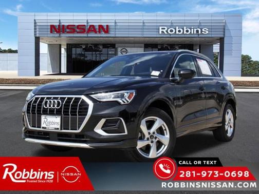 2022 Audi Q3 40 Premium