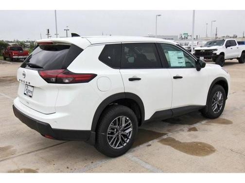 2025 Nissan Rogue S