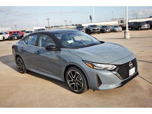 2025 Nissan Sentra SR