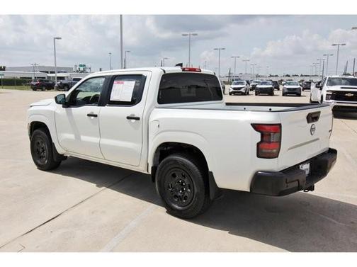 2024 Nissan Frontier S