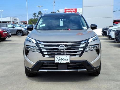2t Chpn Blk Roo 2026 Nissan Rogue Platinum