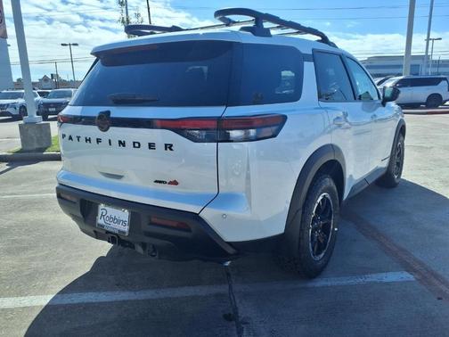 Everest White P 2026 Nissan Pathfinder Rock Creek