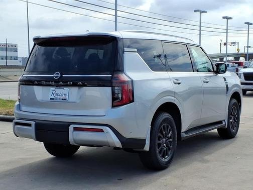 2026 Nissan Armada SV