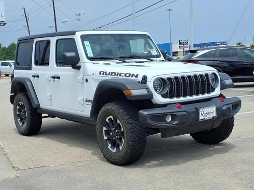 Bright White Clearcoat 2025 Jeep Wrangler Rubicon