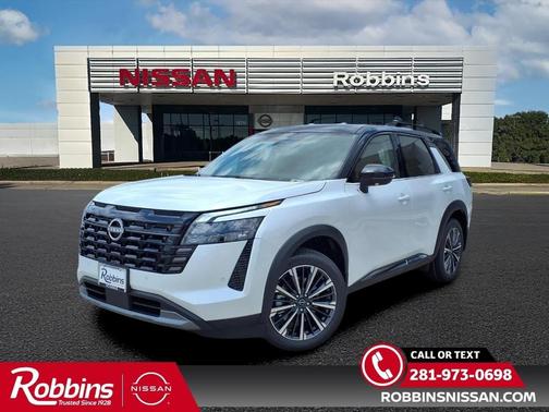 White / Black 2026 Nissan Pathfinder Platinum