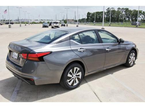 2024 Nissan Altima 2.5 S