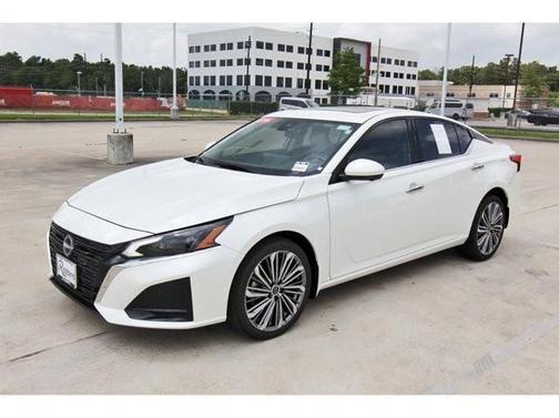 2024 Nissan Altima 2.5 SL