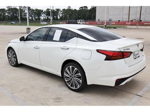 2024 Nissan Altima 2.5 SL