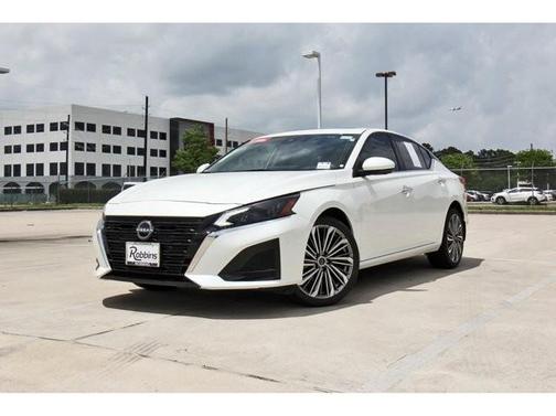 2024 Nissan Altima 2.5 SL