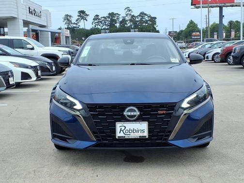 Deep Blue Pearl 2024 Nissan Altima 2.5 SR